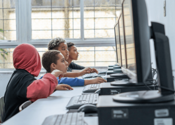 Matrículas na rede estadual do Paraná vão até 29 de novembro