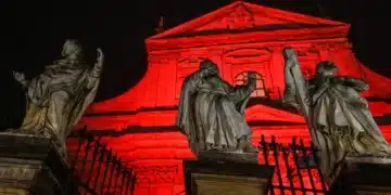 Perseguição a cristãos cresce globalmente com confluência de fatores históricos e modernos