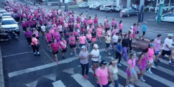 Caminhada reúne mais de 400 mulheres em celebração ao Dia Internacional da Mulher em STI