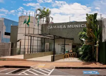 Câmara aprova projeto para contratação de 100 novos professores municipais