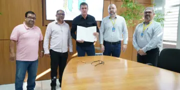 Prefeitura firma convênio com Banco do Brasil para crédito consignado a servidores