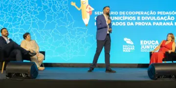 O Governo do Estado premiará as 300 escolas com melhores índices de alfabetização do Paraná