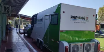 Trailer da Saúde leva atendimentos à região central de Foz do Iguaçu