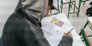 Aulas gratuitas nas escolas estaduais: inscrições para o Alfabetiza Paraná vão até maio