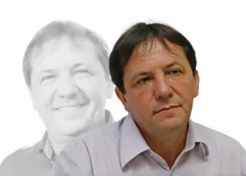 Câmara de Foz do Iguaçu aprova contas de 2022 de Chico Brasileiro com ressalvas