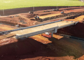 Obras da Perimetral Leste alcançam 63% de execução em abril