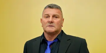 Câmara analisa projeto que concede folga no aniversário a servidores públicos