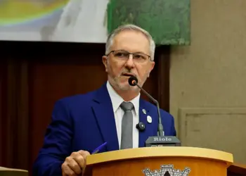 Vereador propõe caçambas para combate à Dengue em vários bairros