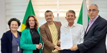 Prefeitura recebe documentos para requalificação do Bosque Guarani