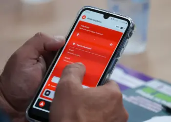 Paraná inova com monitoração eletrônica simultânea para proteger mulheres de violência doméstica