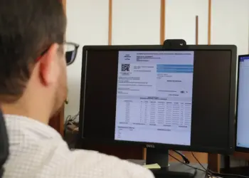 Paraná adota novo modelo digital de notas fiscais em serviços de comunicação