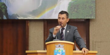 Câmara recebe projeto que proíbe uso de Bebês Reborn em atendimentos