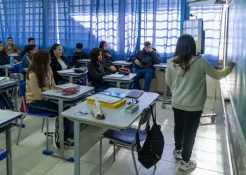 Governo do Paraná amplia ações de cuidado integral nas escolas estaduais