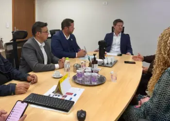 Vereador intermedia Centro de Educação no Trânsito com Detran-PR