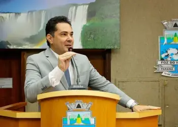 Projeto de lei quer identificação obrigatória em veículos oficiais