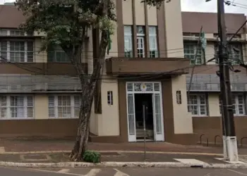 Prefeitura de Foz regulamenta pagamento de R$ 31 milhões em retroativos