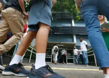 Nova lei aumenta pena para crimes cometidos em escolas