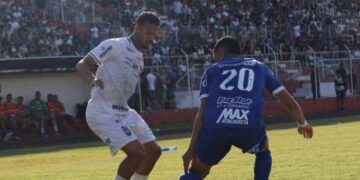 Foz do Iguaçu F.C. e Galo Maringá empatam e decisão do título fica para o jogo da volta