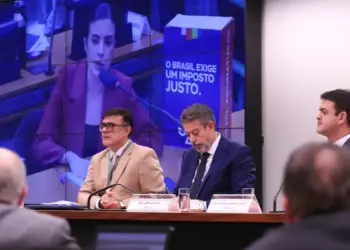 Comissão da Câmara aprova reforma do Imposto de Renda