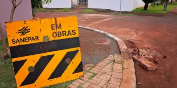 Câmara de Foz cobra Sanepar por obras inacabadas em ruas