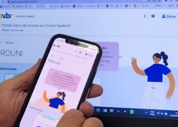 Inscrições para bolsas do Prouni no 2° semestre terminam nesta sexta