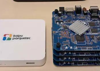 Projeto transforma TV Box pirata em minicomputadores para educação