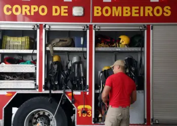 Bombeiros realizam prova para cadetes neste domingo