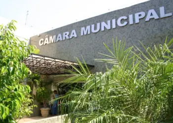 Câmara de Foz debate políticas culturais em audiência pública