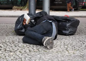 Projeto de Lei propõe a criação do Endereço Social para população de rua