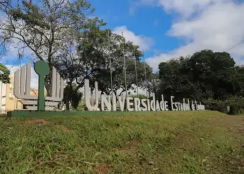 Inscrições para concurso de professor na UEL terminam nesta terça