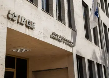 IBGE abre concurso para contratar 9.580 servidores temporários