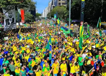 Atos pelo país pedem impeachment de Moraes e anistia para o 8 de janeiro