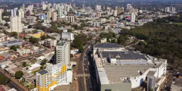 Geração de empregos em Foz cresce mais de 9% em 2025