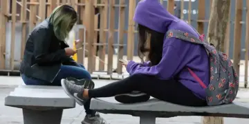 IBGE aponta que quase 90% dos brasileiros com mais de 10 anos têm celular