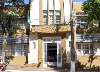 Prefeitura de Foz alerta para vencimento de IPTU e ISSQN