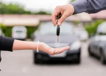 Paraná desburocratiza transferência de veículos com nova regra