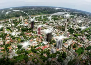 Lei institui programa “Cidades Inteligentes: Foz Conectada” para modernizar serviços públicos