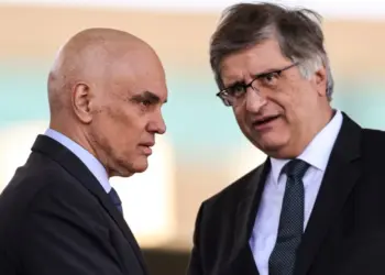 Ex-assessor do TSE acusa procurador-geral Paulo Gonet de irregularidades