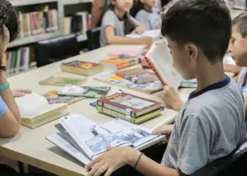 Biblioteca Municipal de Foz comemora 62 anos com programação especial