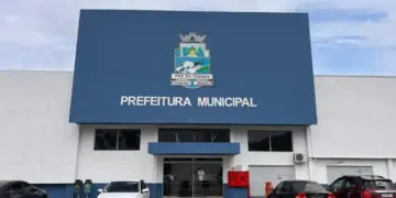 Vereador questiona prefeitura sobre R$ 4,5 milhões em gratificações