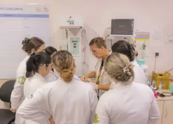 UEPG abre processo seletivo para 19 vagas de professores de Medicina