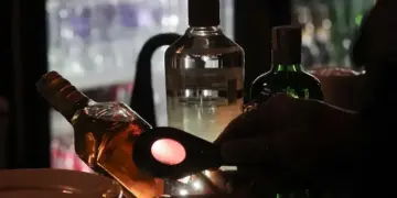 Câmara analisa criação do selo “Bebida Segura” para combater venda de produtos adulterados