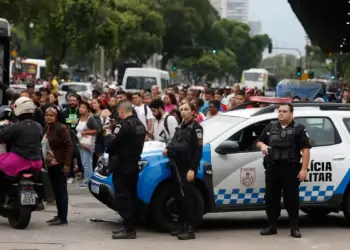 Rio de Janeiro registra a maior operação policial em 15 anos