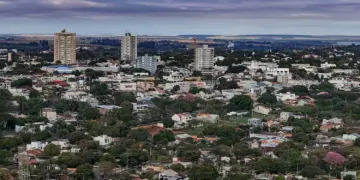 Paraná projeta crescimento urbano e envelhecimento populacional até 2050