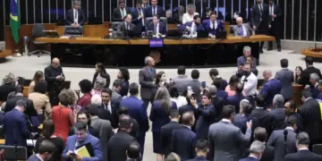 Câmara pode votar projeto que torna crime hediondo a adulteração de alimentos e bebidas