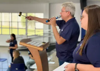 Detran-PR promove leilão com 147 veículos aptos a circular