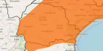 Inmet emite alerta laranja para tempestades e ventos fortes no Paraná