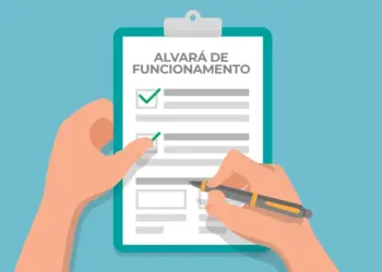 Alvarás e licenças voltam a ser emitidos automaticamente em Foz do Iguaçu