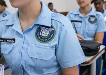 Modelo cívico-militar recebe aprovação de mais de 90% de professores e pais no Paraná