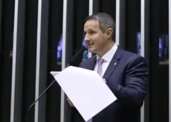 Câmara aprova projeto antifacção com endurecimento de penas para crime organizado